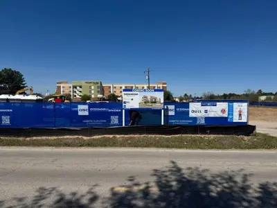 Exterior Signage Photo